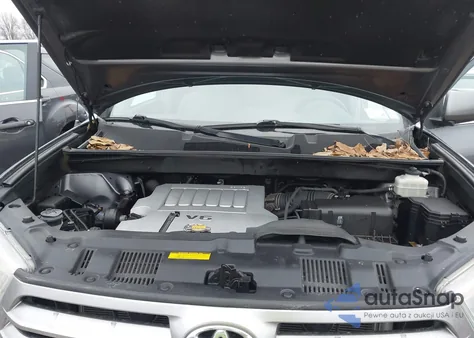 2012 Toyota Highlander Base V6 from USA, damaged, VIN 5TDBK3EH1CS168203